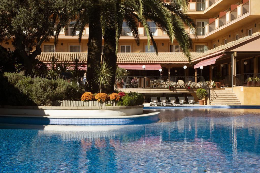 Luna Club Hotel Yoga & Spa 4Sup Malgrat de Mar Esterno foto